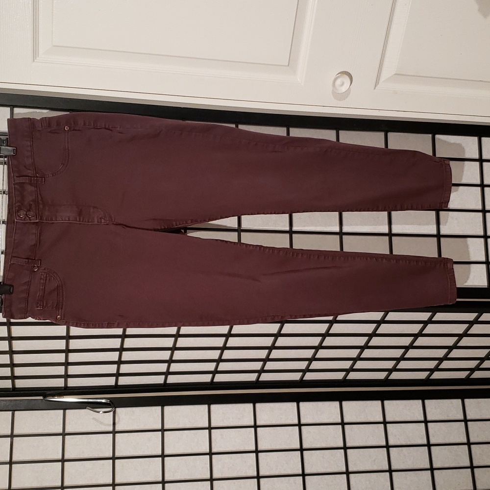 Maurices High Rise Burgundy Straight Leg Pants. Size 14W Regular.
